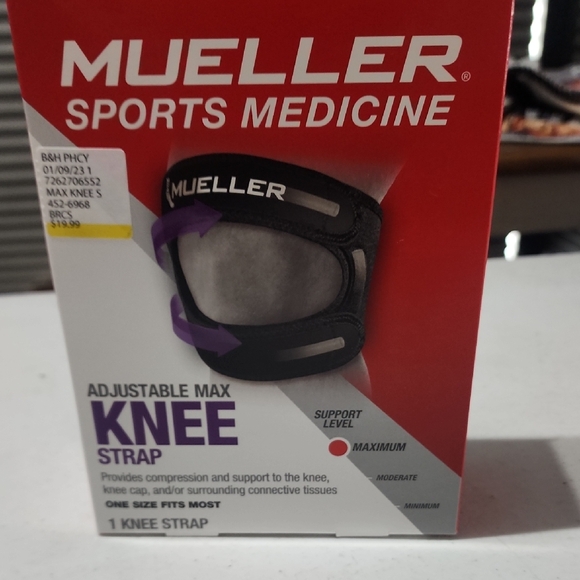 Mueller 3-in-1 Knee Support - Picture 1 of 5